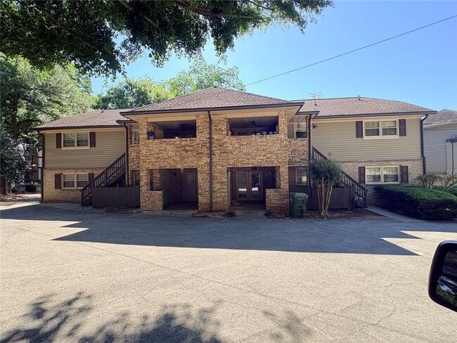 Photo - 212 W Highland Ave