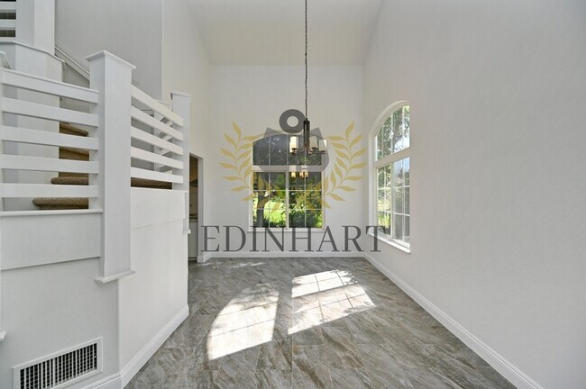 21678 Eastmere Ln