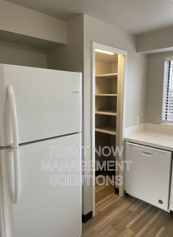 Photo - 1510 Storey St