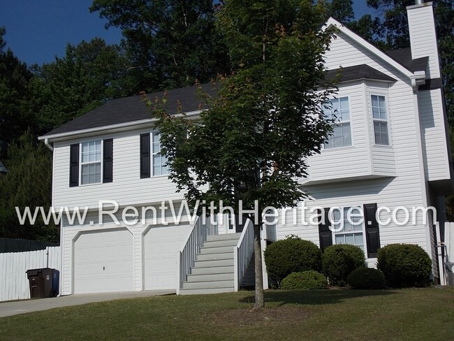 Photo - WONDERFUL HOME WITH FULL FINISHED BASEMENT / 5Bd - 3Ba / FENCED YARD