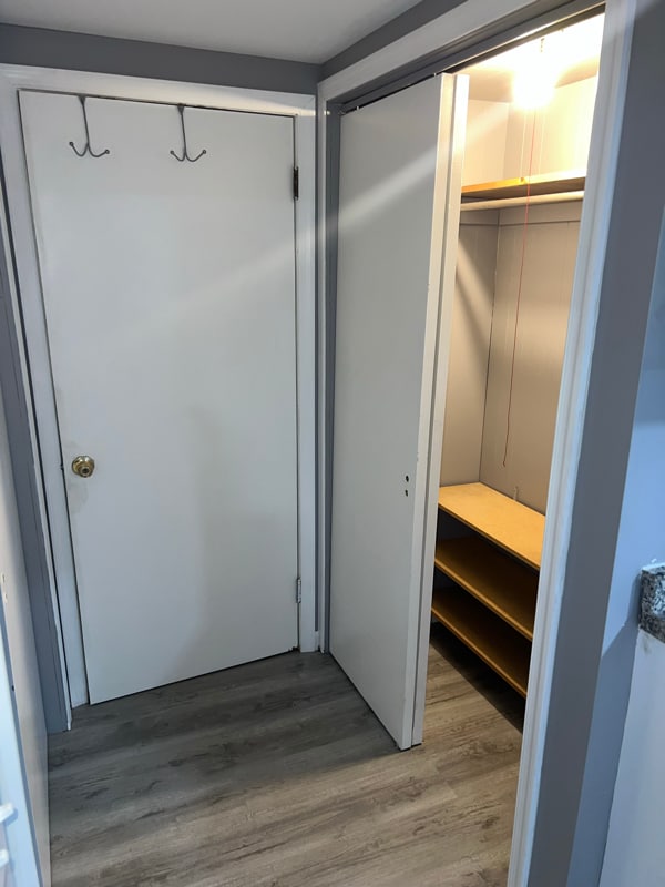 Photo - 1804 Livingston St