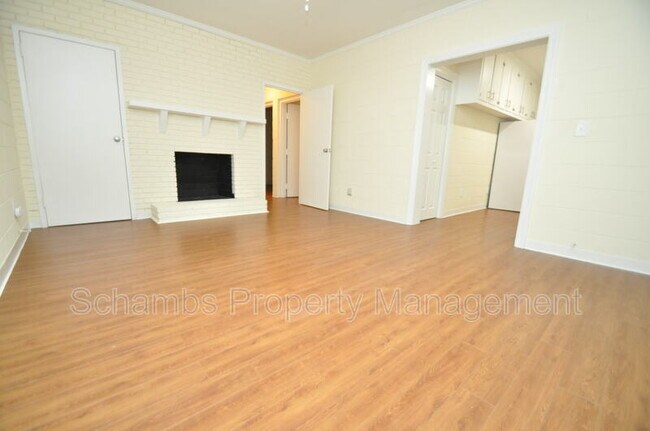 1426 Old Trinity Cir Unit 11