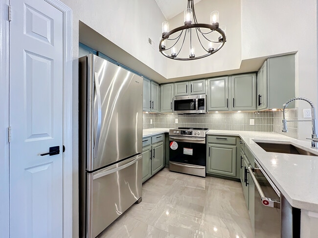 Building Photo - 13103 Mulberry Park Dr Unit 832 Rental