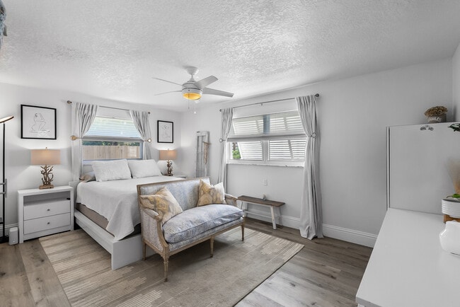 Photo - 1605 Treemont Ave