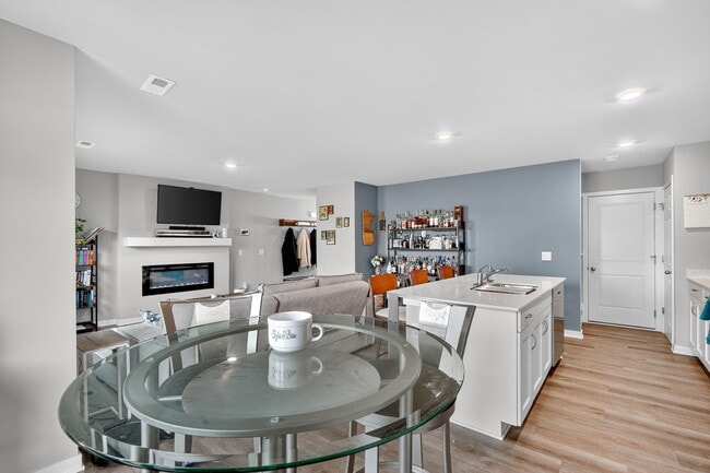 Photo - 2541 SE Hawkins Dr