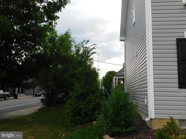 Photo - 916 S Loudoun St
