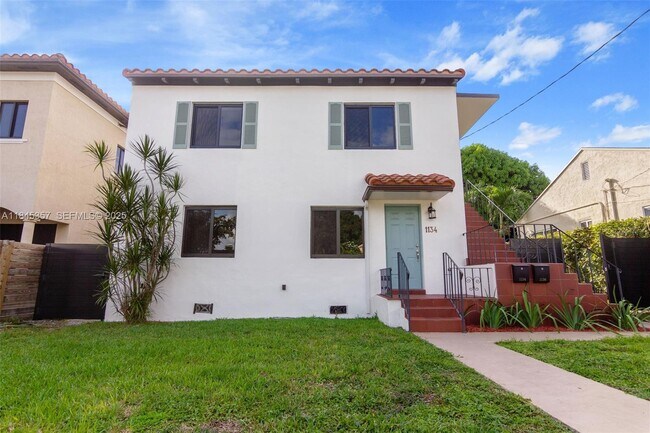 Building Photo - 1136 SW 12th Ct Unit 1136