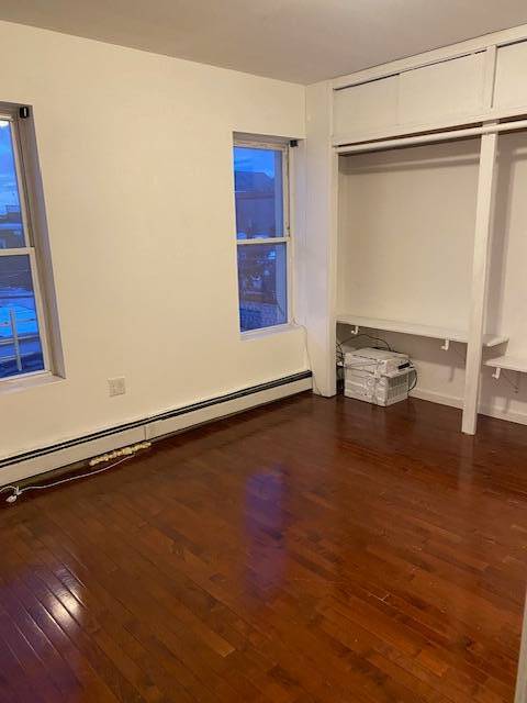 Photo - 20-03 26th St