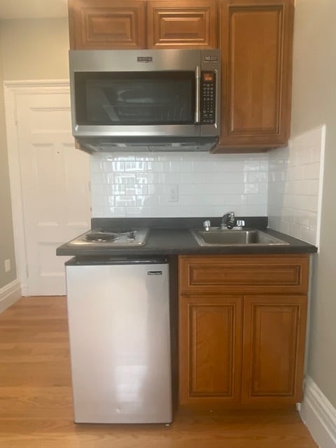 Building Photo - 507 Beacon St Unit 8