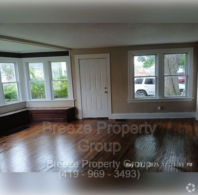 Building Photo - 226 Langdon St Rental