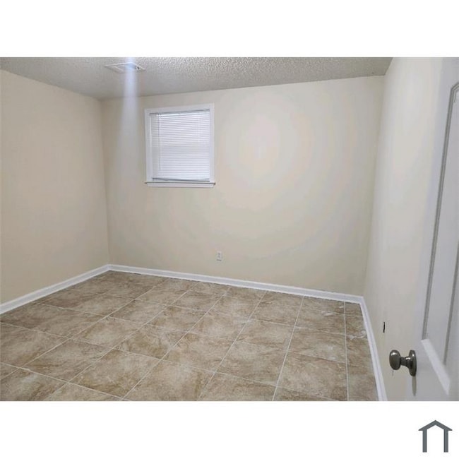 Photo - 847 Northern St Unit C