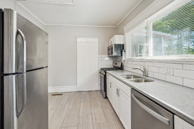 Photo - 1643 Ralph David Abernathy Blvd Unidad 1