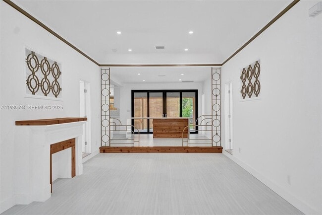 Photo - 1430 Michigan Ave