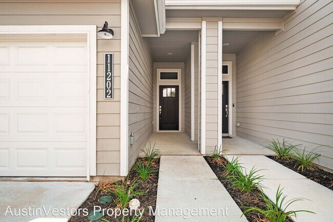 Photo - 3 br, 2.5 bath House - 11202 Gadsen Ln