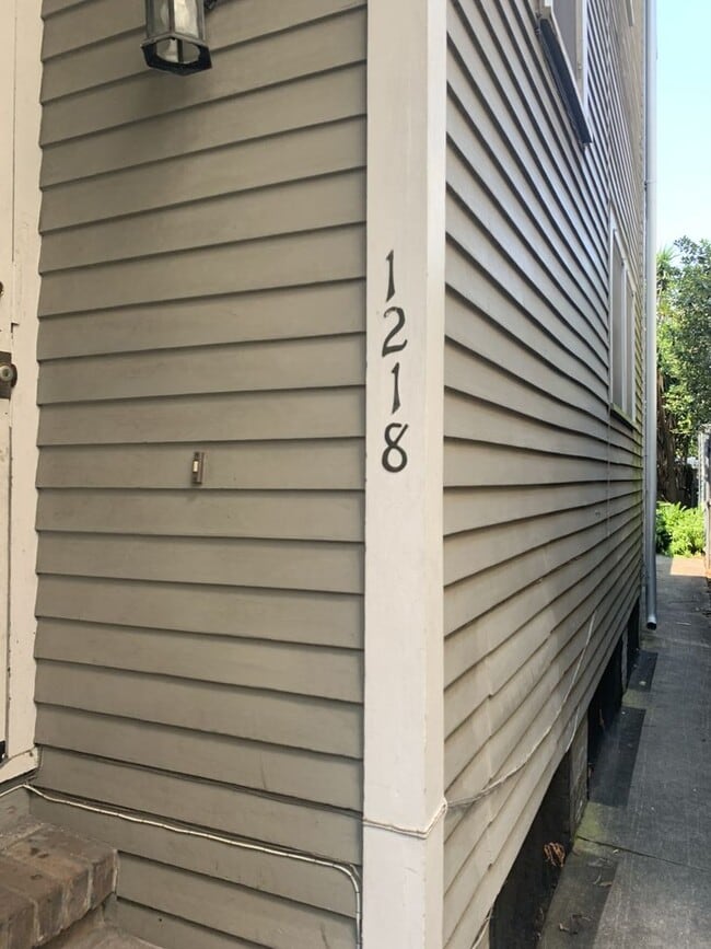 Photo - 1218 Joseph St