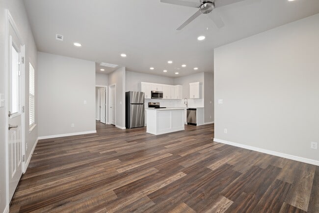 Building Photo - Villas at Palecero