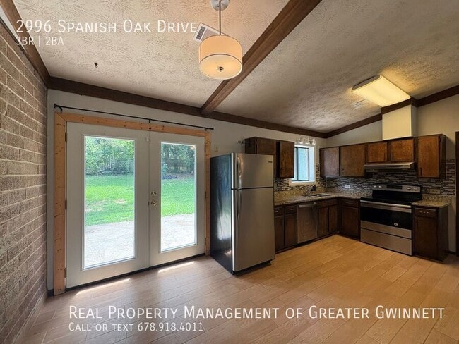 Photo - 2996 Spanish Oak Dr SW