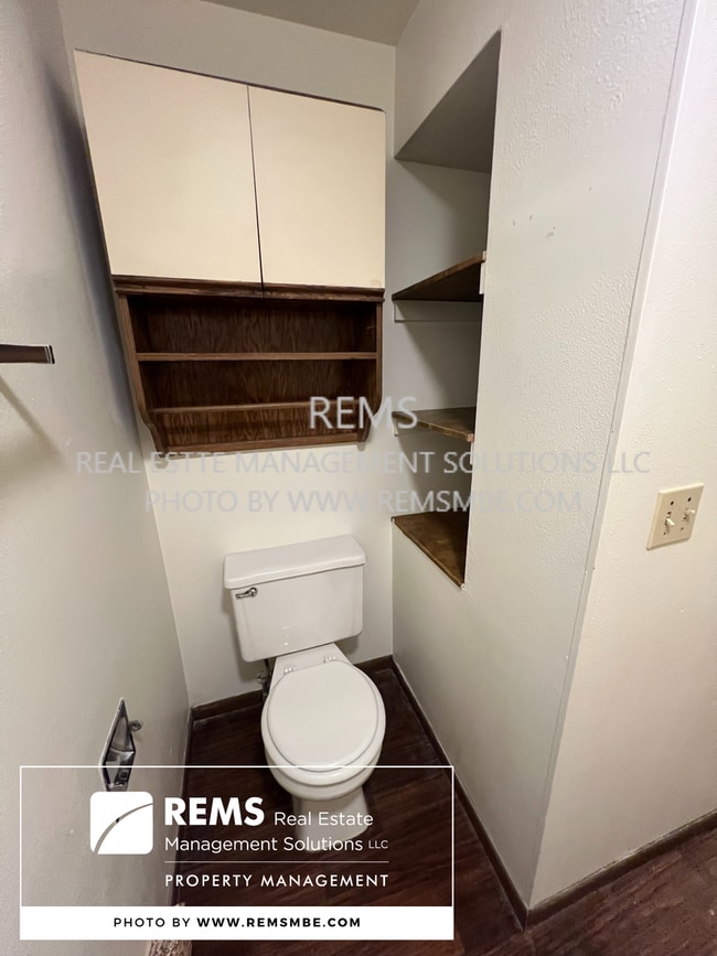 Photo - 1110 Grand Ave Unit 9