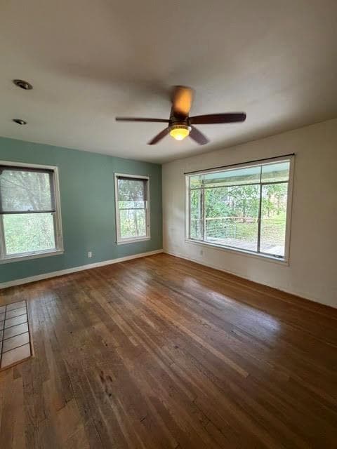 Photo - 1306 Delano St