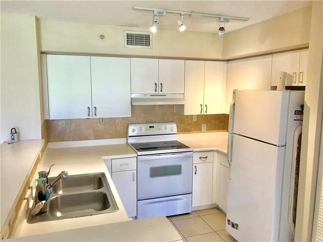 Photo - 7864 Sonoma Springs Cir Unit 104