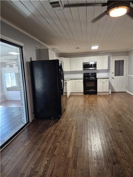 Photo - 626 Grayson Pkwy