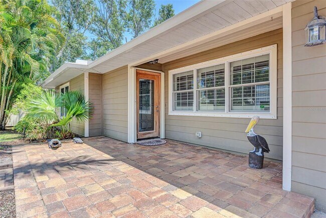 Photo - 1894 Loma Linda St