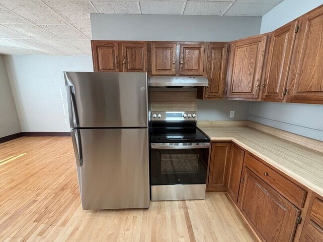 Photo - 5402 S 77th St Unit #8