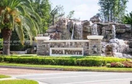 Building Photo - 6579 Via Regina Unit 6