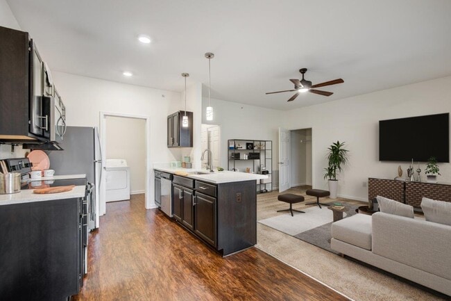 Avon Commons Apartment Homes
