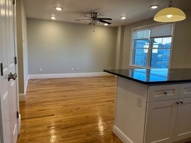 Photo - 45 Spring St Unit 6