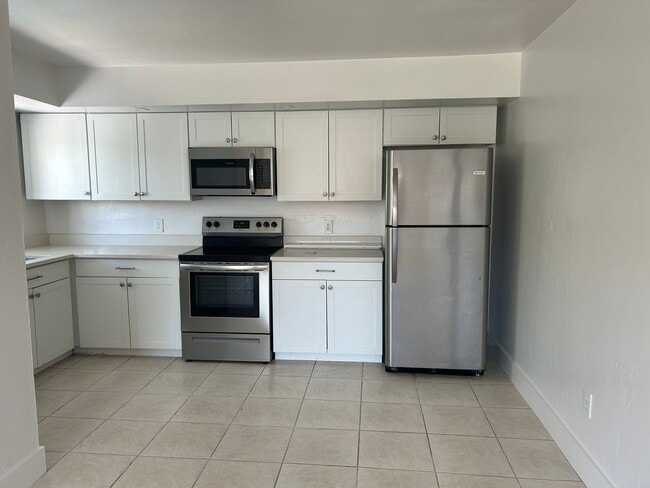 Photo - 4708 SE 5th Pl Unit 4708 SE 5th Pl #204