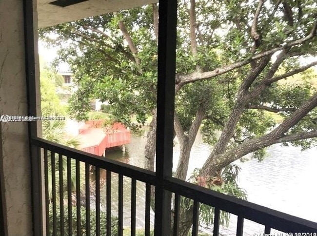 Photo - 8082 NW 15th Manor Unidad 8082