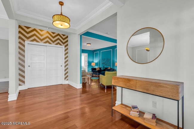 Photo - 206 3rd Ave