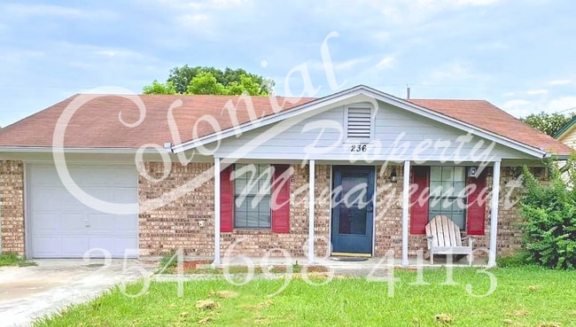 Building Photo - AVAILABLE NOW!!!