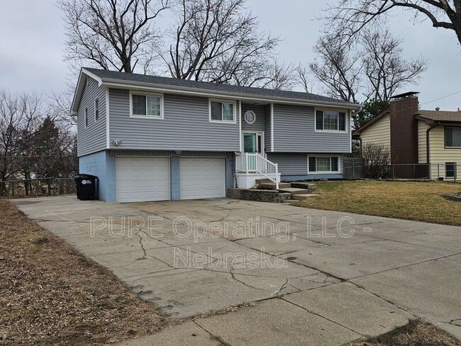 Photo - 5120 N 87th Ave