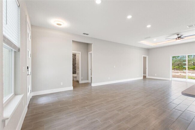 Photo - 151 Maple Dr