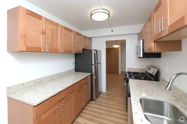 2BR, 1.5BA - Beacon Park Apartments