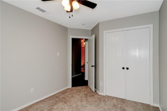 Photo - 1704 Northbrook Ln