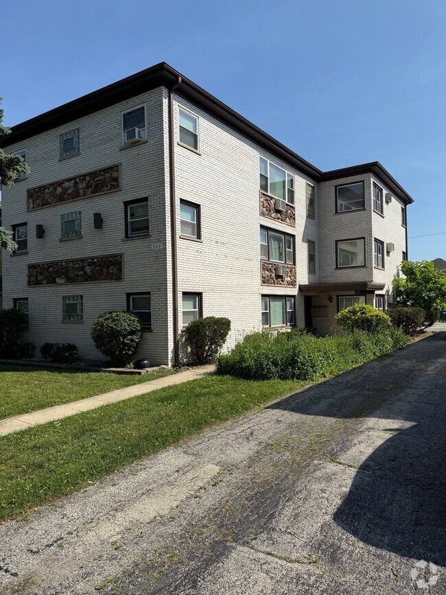 Building Photo - 509 Summit Ave Unit 3N Rental