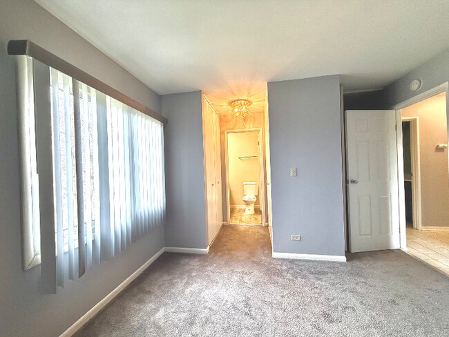 Photo - 3108 Roberts Dr Unit 6
