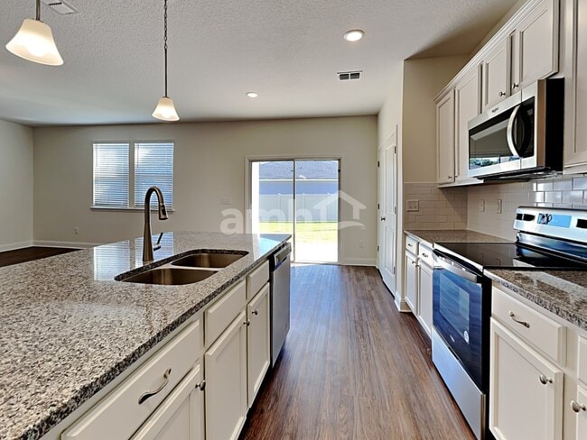 Photo - 118 Olivewood Pl