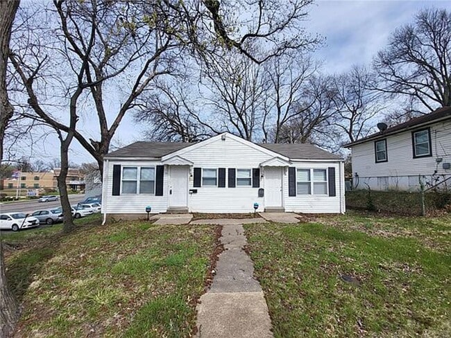 Photo - What a Gem! Unit 1