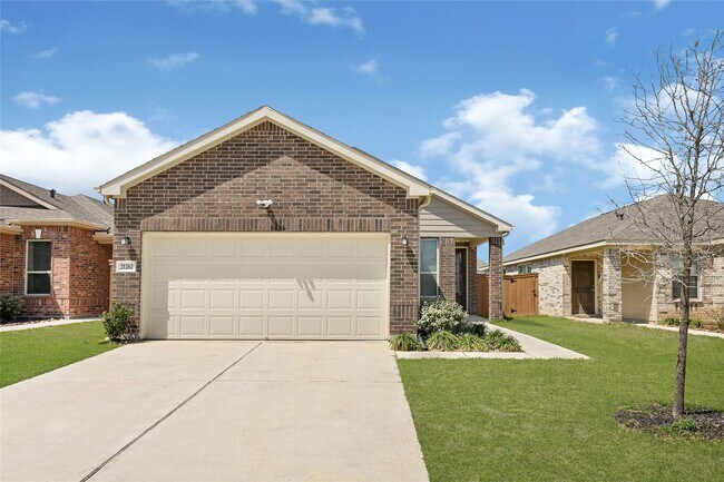 Building Photo - 21262 Hbr Shr Dr Rental