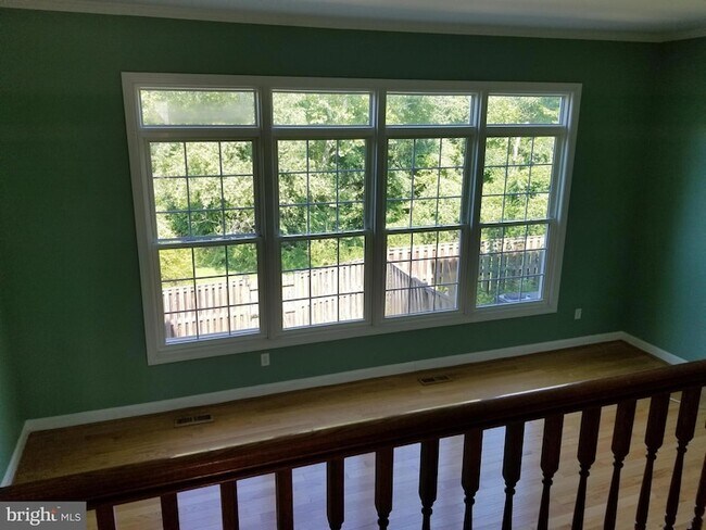 Photo - 504 Monet Dr