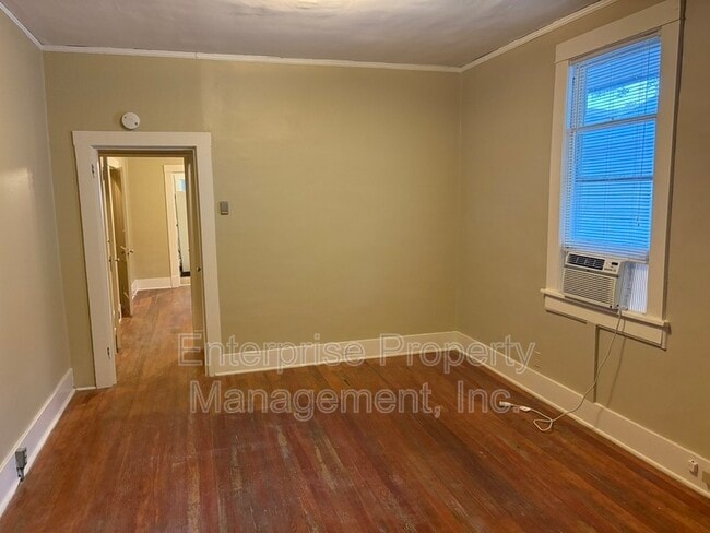 Photo - 2187 Court Ave Unit 101