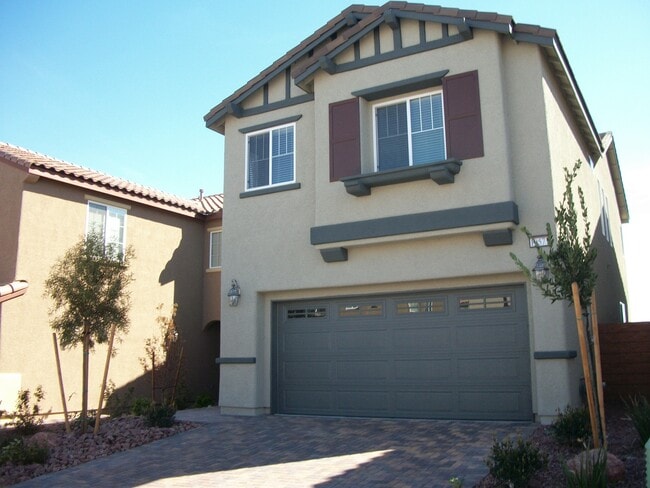 Building Photo - NW 3 bedroom Rental