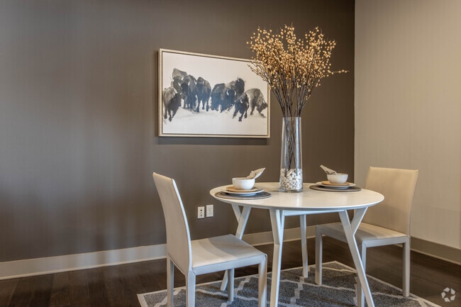 2 BR, 2 BA - 1222 SF