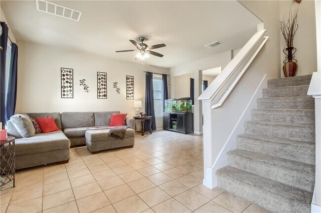 Photo - 1408 Blake St