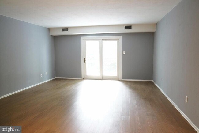Photo - 20 Dougherty Blvd Unit L5