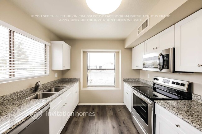 Photo - 8702 W Indianola Ave